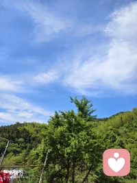 没收你的烦恼，派送满满的快乐，大朋友，六一快乐！配图