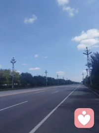 當(dāng)你懂了無常，?你的心，才會落在當(dāng)下，往昔與未來，只是當(dāng)下的影子！?配圖