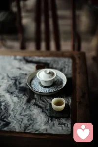 人生就是我們自編自導(dǎo)自演的一部電視連續(xù)劇，今天給這部劇寫怎么的劇本，操之在我，讓美好的一天開啟吧！配圖