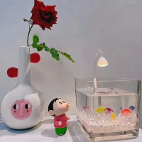 越是試圖強(qiáng)壓內(nèi)心的感受，假裝云淡風(fēng)輕地應(yīng)對一段痛苦的經(jīng)歷，這種感受就會欲蓋彌彰。沒等傷口愈合就匆忙上路，日后定會出現(xiàn)相同的甚至更嚴(yán)重的后果。配圖