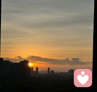 是夢想的十月哇
?
?靈魂一旦被愛
?血肉就會瘋長??配圖