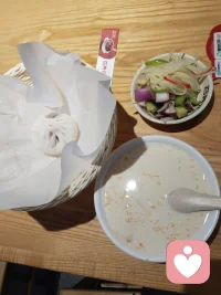 吃飯讓身體健康，運動讓身心愉悅”配圖