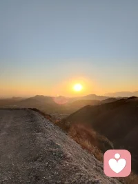 見你的第一眼就這心里決定守護你
就算再也不見你依然在我心尖
哪怕天上人間對你及家人的愛只增不減[玫瑰]配圖