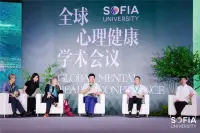 逻辑理性与历史理性和实践理性的充分融合或许是指向未来的一种可能出路。当代科学心理学的一个重要发展便是采用第三人称视角，将探究的方向从人的外部可观察行为转移到人内部“黑匣子”中心智的本质和认知过程，从而产生了研究大脑功能和机制问题的认知心理学和认知神经科学。
但两者慢慢地又都暴露出一种被人们批判为“离线”认知机制主义的局限性，它们使认知成为一种只是依赖于大脑神经、为认知而认知的孤立现象。
科学心理学试图摆脱这样的局限。最新的“具身认知”研究不再将心智（包括人类心智）视为脱离身体的东西，心智过程必须依赖于与外部环境相接触、相作用的身体过程。低级的感知活动是为了直接的行动，并在活动中得以增强和增进；而高级的认知过程（如记忆、思维、语言等）也是为了形成行动意向、行动规划和结果表象，并因行动结果而进化发展。认知的最终目的是指导有机体有效地行动，而有效的身体行动是为了个体和族群更好地生存和繁衍。配图