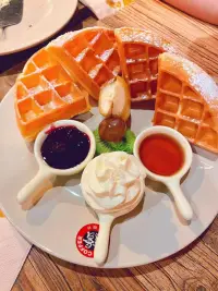 小時候喜歡吃甜，現在也不愛吃苦，保持童心，才不會成為無趣的大人，我的小蝸牛應該沒有煩惱吧！配圖