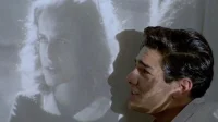 伴隨著一聲巨響，在漫天飛舞的塵土中，Paradise Cinema 穩穩當當地在電光火石中倒塌，此時，就像那一張張老膠片中模糊的黑白影像，一張張熟悉且溫暖的臉龐劃過記憶，那個親切有力量的聲音再次在耳邊響起:
人生和電影不一樣，人生，辛苦多了。
如果你不出去走走，你會以為這里就是全世界。
你想要的不在這里，你要去尋找你的熱愛，就像你小時候熱愛電影一樣！配圖