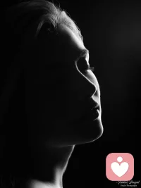 The dark night of the soul comes just before revelation. When everything is lost, and all seems darkness, then comes the new life and all that is needed.
靈魂的黑暗之夜就在啟示之前到來。當一切都失去了，一切都顯得黑暗時，新的生命和所需要的一切就會到來。
― Joseph Campbell配圖