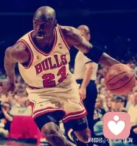 在咨詢中，來訪者常會講述讓自己焦慮的事情。一個常見的焦慮即是擔心自己不夠好，如果沒有把事情做好會受到外部評價。
被評價好與不好，這是一個外部現實，這也是一個內在自我評價的投射。
“我不好”的虛弱自體需要得到保護，保護的方式就是盡可能地做好，在不確定自己是不是能做好的時候就會產生焦慮，過度的焦慮是一種內耗。配圖