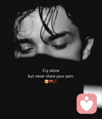 健全的自卑感不是來自與別人的比較，
而是來自與“理想的自己”的比較。
——岸見一郎《被討厭的勇氣》
美國著名作家海明威曾經說：“優于別人并不高貴，真正的高貴應該是優于過去的自己。”
我們時而有意無意地去跟別人作比較，有些時候比誰的腳步更快，有些時候比誰的失敗更少而成功更多。事實上，縱觀我們的整個人生，與別人作比并不具有參考價值。
每個人的出身不一樣，起點不一樣，所受的教育有優劣之分，經歷的過往截然不同，每個人都有自己所擅長的方面也有自己的短板。兩個不同的人，很難比較出一個好壞高低的結果。
然而與自己比較則不同，以時間為主線，那些曾經不擅長如今卻小有成績的，我們管它叫有所得；那些曾經堅持的準則如今放棄了，我們說自己一路走來有所失；那些曾經覺得晦澀難懂的道理如今領悟了，我們說自己的視野開闊了。
與別人相比，我們容易被這種“較勁”摧毀，因為不論一個人多么優秀，總還有比他更卓越的人存在于上層；和過去的自己相比，我們通常能夠收獲滿滿。時刻問一問自己：是否越來越靠近理想當中的自己？這才是我們努力的真正意義所在。配圖