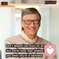 愛因斯坦曾說：“所有困難的問題都藏在另一個更高的層次里。”
人生路上我們所遇到的難題，大多是我們認知受限。
一個人格局越高，看事情越遠，也越懂得不隨意耍小聰明，一般他們的生活會更加順心。
而那些格局低的人，往往愛耍小伎倆。貪得一時便宜，卻失去更可貴的東西。
所以，人的一生最清醒的活法，莫過于擁有大格局，把事情往長遠想，懂得孰輕孰重。配圖