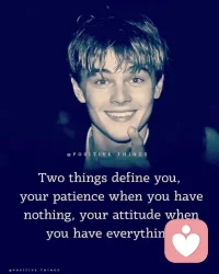 “The magic isn’t in the big moments, the big events, the big achievements. The true magic of life is in the mundane. In the little moments. When you look back on your life it’s these little moments that you’ll be replaying in your memories and longing for more of. It’s these little moments that are the real magic. The real magic is in the everyday.”
“真正的魔力不在于大事件、大成就，而在于平凡。在于小瞬間。當(dāng)你回首往事時(shí)，正是這些小瞬間會(huì)在你的記憶中反復(fù)播放，讓你渴望更多。正是這些小瞬間才是真正的魔力。真正的魔力在于日常生活。”
——麗莎·布斯科姆配圖