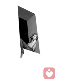 Life isn't waiting to be perfect, and neither should we. 
If we keep waiting for things to calm down, we might miss out on the good things right in front of us. 
Messy days, busy times, they're all part of this beautiful thing we call life. So find your little bits of happiness in the middle of it all. Because one day, these moments will be memories, and I want us to remember that we didn't wait-we lived.
生活不是在等待完美，我們也不應該。
如果我們一直等待事情平靜下來，我們可能會錯過眼前美好的事物。
混亂的日子，忙碌的時刻，它們都是我們稱之為生活的美好事物的一部分。所以在這一切中找到你的一點點快樂。因為有一天，這些時刻將成為回憶，我希望我們能記住我們沒有等待-我們生活。配圖