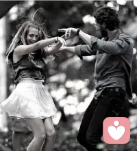 In the meantime, we all need a good company. 
And yes it's that simple.
Someone you could laugh with, someone you could say a meaningless conversation with. 
We all need a company that would make us zone out. That would make us forget about the troubles, the responsibilities and the deadlines.
We all need to be with humans who make us ready to face reality with that energy you exchanged..
同时，我们都需要一个好的陪伴。
是的，就这么简单。
一个你可以与之欢笑的人，一个你可以与之进行无意义对话的人。
我们都需要一个能让我们分心的公司。这会让我们忘记烦恼、责任和截止日期。
我们都需要与那些让我们准备好用你所交换的能量面对现实的人在一起。配图