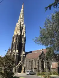 Christ Church@墨尔本
“Love is the only experience that replaces fear. Peace is the result. Love is the experience of taking in the breath of life, without fear when you know that you can handle all things in love, peace is the result.” 
“爱是唯一能取代恐惧的体验。和平是结果。爱是吸入生命气息的体验，当你知道你可以用爱处理所有事情时，没有恐惧，和平是结果。”配图