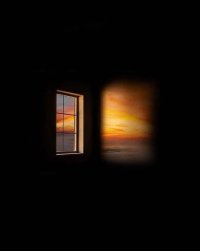 Life is just like painting.
Draw the lines with hope.
Erase the errors with tolerance.
Dip the brush with lots of patience.
And color it with love…
Warmest thoughts and best wishes for an amazing day ahead.
生活就像绘画一样。
用希望画出线条。
宽容地消除错误。
用刷子蘸水，要有耐心。
用爱给它上色……
最温暖的祝福和最美好的祝愿，祝你度过美好的一天。配图