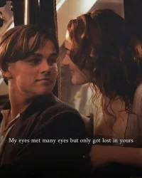 Love should feel like the first time you gallop a horse flat out. It should make your blood sing. It should terrify you. And some part of you should recognize it the first time you meet the other person’s eyes.” 
“愛應該讓你感覺像是第一次全力策馬飛奔。它應該讓你的血液沸騰。它應該讓你感到恐懼。當你第一次與對方四目相對時，你內心的一部分應該立刻就能感受到這種情感?！?

奧德麗·庫爾瑟斯特配圖