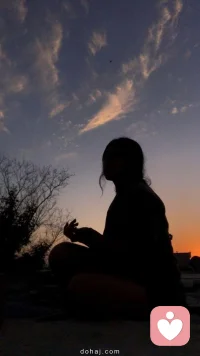 I lost you, but I’ll never lose the love that lives within me for you.
Missing you isn’t just something I feel—it’s become a part of who I am,
threaded through every silence, every heartbeat, every memory.
No matter the distance, you’ll always be my forever.
我失去了你，但我永遠(yuǎn)不會(huì)失去我心中對(duì)你的那份愛(ài)。

想念你已不僅僅是一種感覺(jué)——它已經(jīng)成為了我個(gè)性的一部分。
貫穿于每一個(gè)寂靜時(shí)刻、每一次心跳、每一段記憶。

無(wú)論距離多遠(yuǎn)，你永遠(yuǎn)都是我的至愛(ài)。

-奧羅里配圖