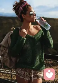 The peace of mind I feel right now after everything I’ve been through is unlike anything I’ve ever known. It is a quiet strength that hums beneath my soul, a calm that steadies me even when memories of the past try to shake me. Every heartbreak, every disappointment, every moment that once felt heavy now feels like a stepping stone, shaping me into someone stronger, wiser and more aware of my own worth. I carry a soft confidence in my core, a knowing that I have survived storms I once thought would break me and that alone fills me with gratitude, serenity and courage. This peace is not just rest, it is fuel, it is my anchor, it is the light that guides me forward, reminding me that I am capable of rising above, healing fully and living with an open heart, unafraid to feel, to grow and to truly embrace the beauty of life.
在经历了种种波折之后，我现在所感受到的内心平静，是我以往从未体验过的。这是一种深沉的力量，在我灵魂深处悄然涌动，一种能够让我在回忆往事试图动摇我的时刻保持镇静的平静。每一次心碎、每一次失望，以及那些曾让我倍感沉重的时刻，如今都仿佛变成了踏脚石，塑造了我成为一个更加坚强、睿智且更加了解自身价值的人。我内心深藏着一份柔韧的自信心，我知道配图