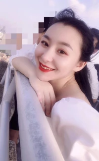 每一個(gè)人或多或少都有自己的故事，感受各種情感吧，好也罷壞也罷，那都是屬于我們?nèi)松凶钫滟F的禮物。配圖