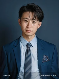 生在農(nóng)村，長在農(nóng)村，農(nóng)村的生活源源不如大的城市。農(nóng)民的思想比較落后，對孩子的學(xué)習(xí)不重視。不懂得教育孩子，孩子的心靈受到嚴(yán)重約創(chuàng)傷。我把大部分傾訴免費(fèi)給了孩子們。希望孩子的健康成長！配圖