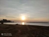 故有無之相生也,難易之相成也,長短之相形也,高下之相傾也,喑聲之相和也,先后之相隨也,常(恒)也。(《老子第二章》)配圖