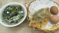沒(méi)有什么應(yīng)該永恒
我們只是暫存而已
/
當(dāng)我們失去時(shí)，只要說(shuō)——
/
我把Ta還回去了
Ta回到了自己的來(lái)處

?#內(nèi)心歸于平靜