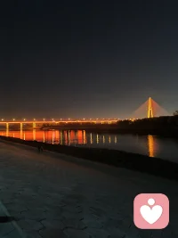 一個人最有收獲的是
穿越了成長中“泥濘”的那個自己
?比起看得見的物質擁有
蛻?變成溫柔的自己，更有成就和影響力
?~配圖