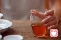 邏輯清晰，專注共情，保密尊重。
一切以來訪者為中心，用專業能力和服務幫助來訪者提升人生的幸福感掌控感配圖