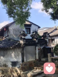 你社交中的內耗源于「想像力」

除非對方告訴你，他討厭你，否則你沒必要假設別人不喜歡你如果有人討厭你但沒說出口那是他的課題，不是你的。配圖