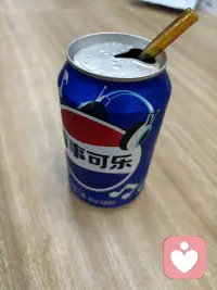 主管買的可樂配圖