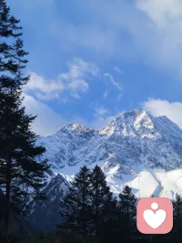 這只是暫時(shí)的，陽光總會(huì)在云層后面等著。 所有的困境，都會(huì)在時(shí)間的流逝中變得輕松。配圖