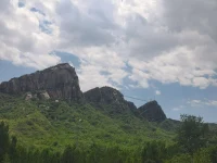 ❥早安晨语

幸福的秘诀
就是不抱怨过去
不担忧未来
只感恩现在配图