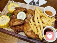 如果不開心
就吃點(diǎn)好吃的??配圖