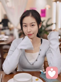 如果不開心
就吃點(diǎn)好吃的??配圖