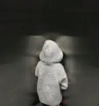 所以說家庭教育有多重要，我覺得孩子不能教的太正直，道德感太高，容易被欺負(fù)、被孤立、被拿捏；也不能太壓抑孩子天性，要不然長大后的叛逆家長承受不住。只是我個人見解，大家有其他的觀點也可以補(bǔ)充。配圖