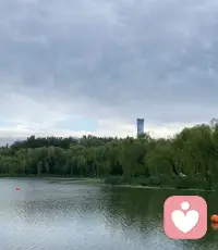 不要被外界影響，事實上，再糟糕的事情也不是不能發生，又能怎么樣呢？要給自己最差的一個預想，這么做可以治愈你的恐懼。敢想敢做，不怕不慫。配圖