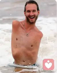 看到这个澳洲的天生海豚人，伟大励志演讲家，尼克胡哲，你觉得上天对你不公平吗？你觉得你不够威猛吗？你觉得你找不到温柔美丽的女人和拥有美丽的孩子们吗？我曾经多年前看完他的故事，抑郁和焦虑瞬间好了一半。