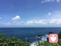 每個人的心中都有一片海，時而平靜溫柔，時而波濤洶涌。我在這里，靜靜傾聽你的潮起潮落。配圖