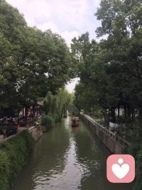 你敞開心扉，健康生活向你招手。每一次的傾述，都是邁向美好生活的開始！配圖
