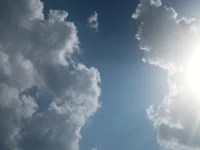 被壓抑的情緒不知怎么表達
生而為人，我很抱歉
人間很好，下輩子不來了配圖