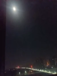 輕松自在又快樂

??(???????)??
活在每一自洽的恬靜里配圖