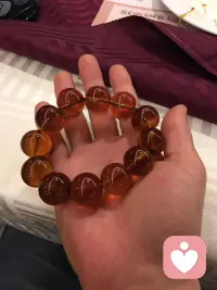 有些事情，除了自己，誰也不能體會，
有些無奈，除了沉默，誰也不能說。
一個人靜靜崩潰，
又慢慢自愈，
或許時間到了，
一切都會過去。配圖