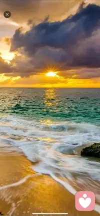 洼地效应：人人都喜欢低调之人水往低处流是自然界再普通不过的现象了，正因为有了低地,才有了江河、湖泊、海洋。如同水往低处流一样，人们在交往过程中，也喜欢和那些处事低调、不张扬的人在一起，这种现象被心理学家形象地称作“洼地效应配图