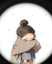 『委屈是一種無法言說的痛』
委屈帶來的痛苦通常是發(fā)生在最親近你的人之間，不好言說，其次是家家有本難念的經(jīng)，既使說出來又不被人理解。
正因為說不出來，而愈加的讓人感到憋屈、難過。
【說不出的委屈，才是最委屈】
委屈從認知中產(chǎn)生，它會帶來痛苦，我們覺得人人都應該平等，或者覺得好人應該有好報，然而現(xiàn)實并不是如此，委屈就產(chǎn)生了。
人與人之間，需要情感的聯(lián)結，親人之間更需要，而情感一旦產(chǎn)生聯(lián)結，就會帶來各種情緒。不被接納、不被理解、沒有被包容、沒有關心、沒有愛；感受到冷漠、孤獨、無助、無望等，有的情緒會促使我們加深聯(lián)結，而有的情緒則會讓我們退縮，甚至中止聯(lián)結。
有的時候我們可以意識到自己是委屈的，我們認識的越深，體驗就越強烈，痛苦感也就越高。在我們意識到委屈時，如果可以進行表達和疏解，委屈就會煙消云散。反之，就會不斷累加、愈演愈烈，繼續(xù)出現(xiàn)憤怒、沮喪、無力、絕望。
我們每個人身體里都有兩個自己，一個現(xiàn)在的、成熟的自己，和一個過去的、幼小的自己。當委屈出現(xiàn)的時候，也正是那個幼小的自己，走出自我、走到世界中的時候。成熟的自己可以理解并且照顧幼小的自己，幼小的自己可以體會到成熟的自己的強大。這時候，無論世界是怎么樣的，也無論他人是如何對待我們的，我們都不會感到委屈。配圖