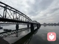 真正成熟的情绪稳定，来自对自我的接纳与边界的清晰，而非强迫自己时刻保持无波澜的状态。配图