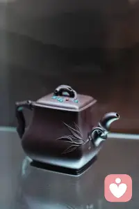 如何处理婆媳关系？
最起码要做到：
扮演好自己的角色，
守护好各自的边界。配图