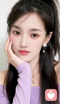 你把自己活成了遥控器上的静音键。所有人都能按你，但你发不出声音。今天开始，把静音取消一次，哪怕只是跟我说一句“我不想忍了”。来找我，这里不用静音。配图
