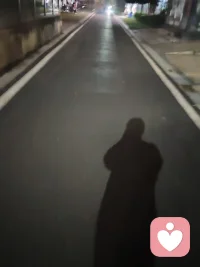 我們視而不見的一切，我們逃避的一切，我們否認(rèn)、貶低或輕視的一切，最終都將我們打敗。那些看似丑陋、痛苦、邪惡的東西，如果帶著打開的心靈去面對(duì)，可以變成美、喜悅和力量的來源。對(duì)于擁有遠(yuǎn)見可以識(shí)別的人來說，每個(gè)時(shí)刻都是黃金時(shí)刻。配圖