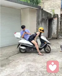 年輕的時候，滿眼的都是競爭；年老的時候，看到的全是存在。差別在哪里？在自我，在包容。（下面的圖片你看到什么）配圖