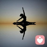 哪怕婚姻遇到挫折，也不必绝望，学会自我救赎，才能真正摆脱内耗，拥抱幸福。配图